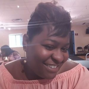 Meet your Posher, Telisha